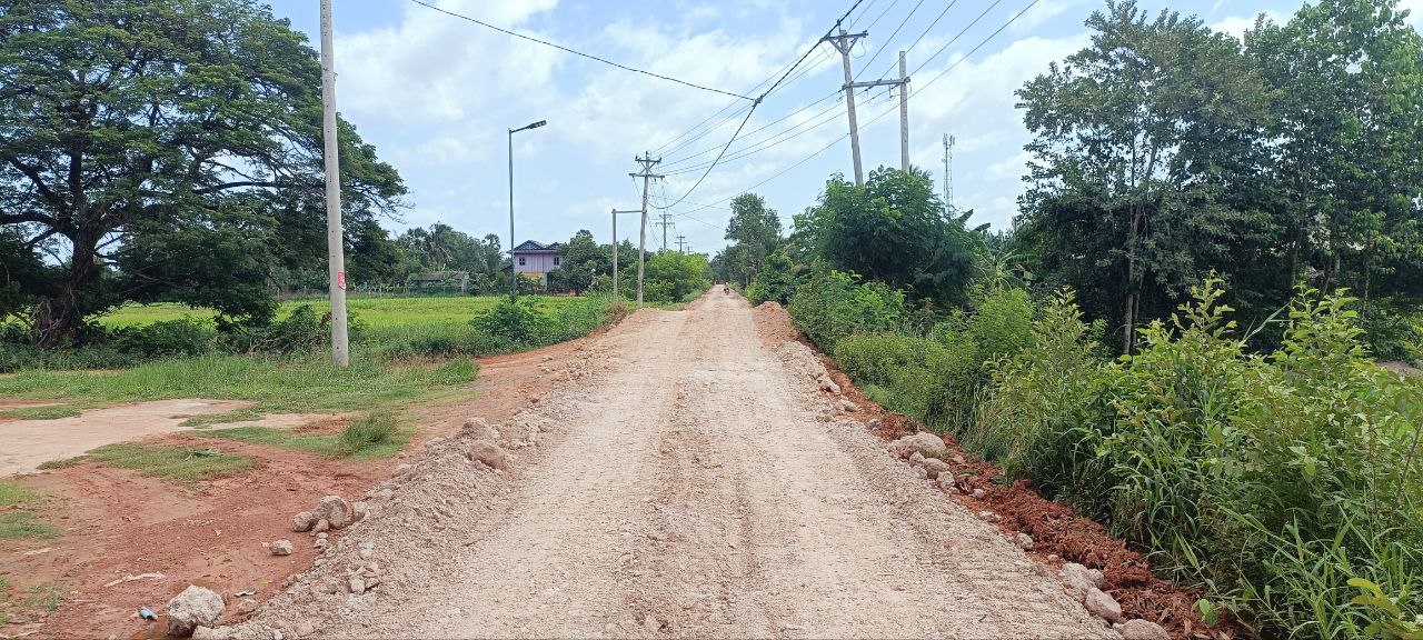 ពលរដ្ឋខែត្រកំពតឆ្ងល់ថាគម្រោងមូលនិធិឃុំសង្កាត់ទូទាំងខែត្រដេញថ្លៃមិនផ្សព្វផ្សាយឲ្យពួកគាត់ដឹង